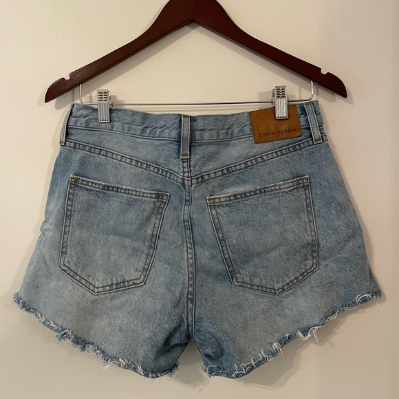 Denim Forum Ex- boyfriend Jean shorts - Picture 2 of 5